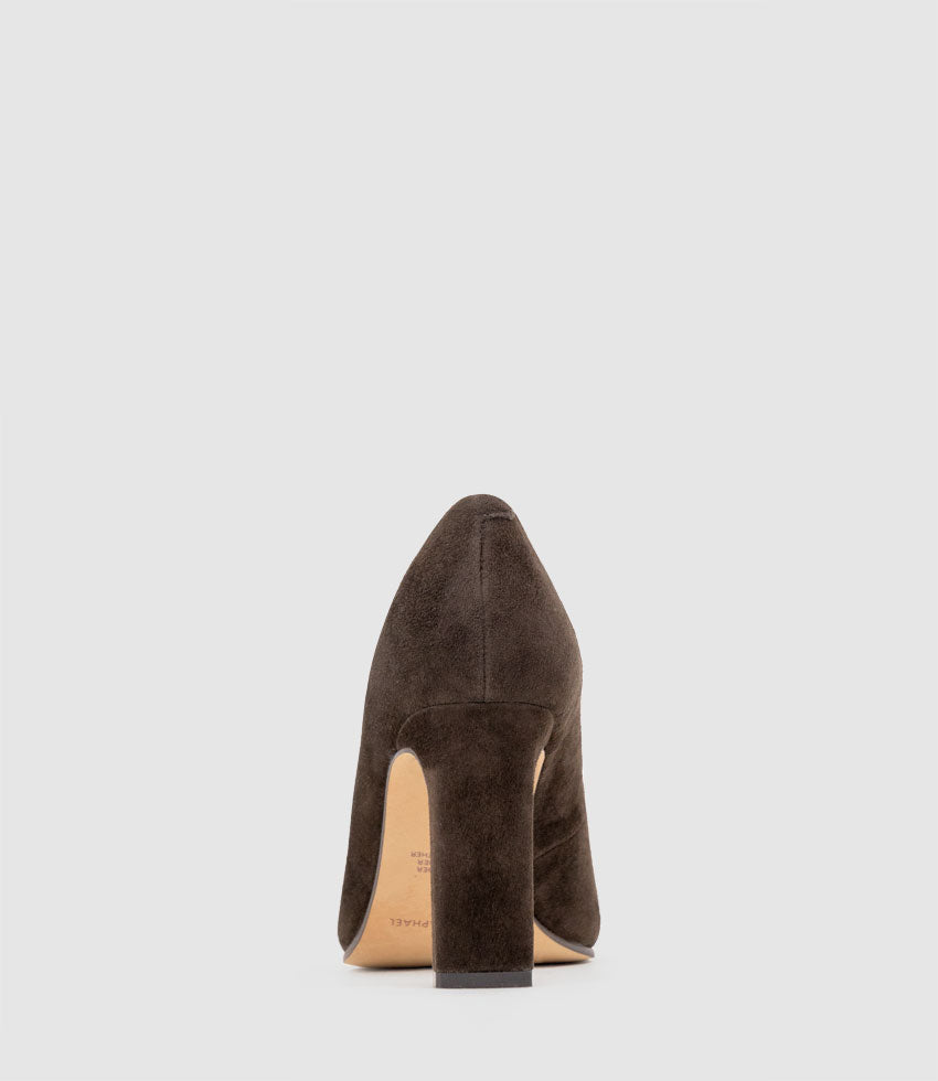 BROOKLYN85 Square Toe Pump in Chocolate Suede - Edward Meller